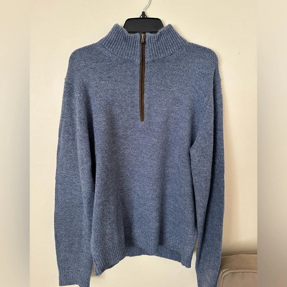 Men's Large Michael Kors Blue Pullover with Brown Arm Patches - Picture 1 of 5